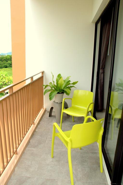 Dusit Naka Place Phuket Стая снимка