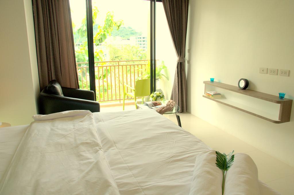Dusit Naka Place Phuket Стая снимка