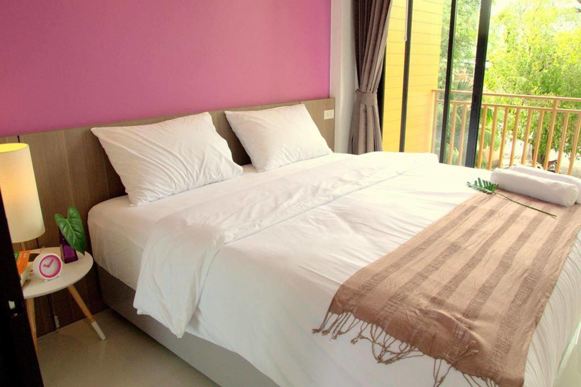 Dusit Naka Place Phuket Екстериор снимка