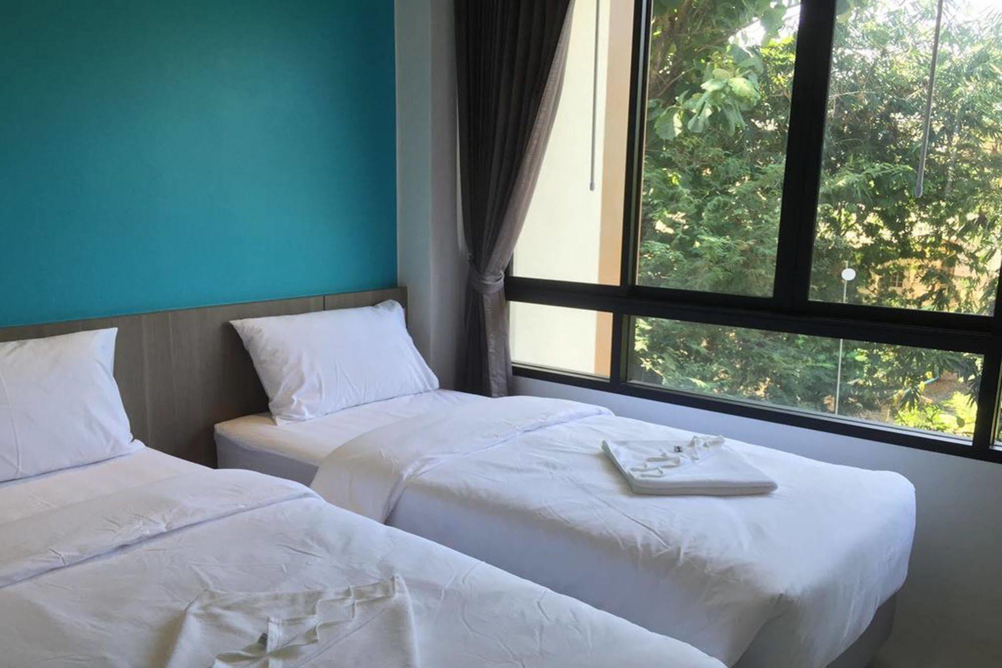 Dusit Naka Place Phuket Екстериор снимка